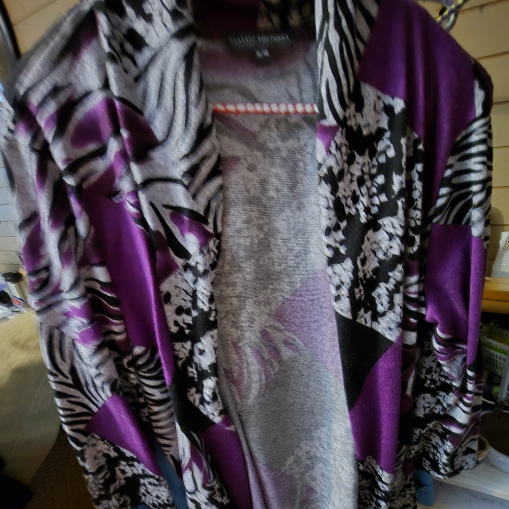 Women's Purple and Black Patterned Sweater